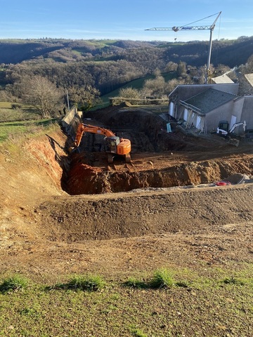 Terrassement et fondation à Clairvaux d'Aveyron